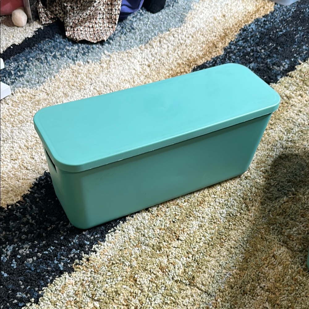 Teal Long Stackable Organizer Bin with Fitted Lid 14"x9"x6" Bin in Teal NWOT